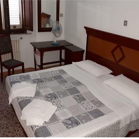 Hotel Stella Follonica Exterior photo